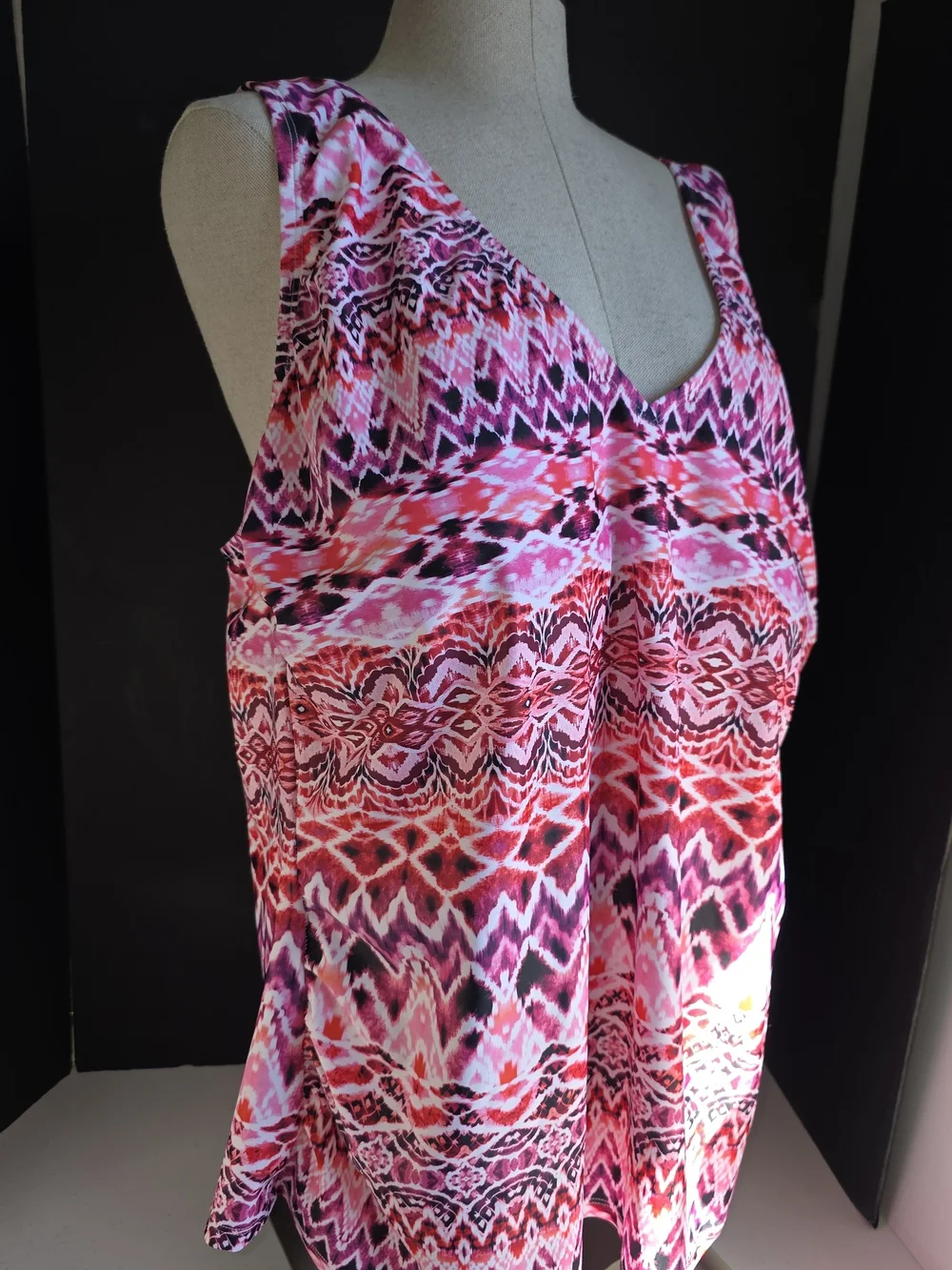 Sonnet Shores Floral Groove V-Neck Pink Geometric Swim Tank Top Tankini 24W
